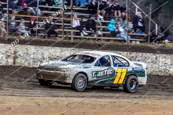 Modified 11 T11 - Hobart - 22nd Nov 2025-5