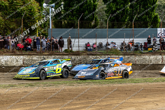 Super Sedan 11 T11 - Hobart - 22nd Nov 2025-5