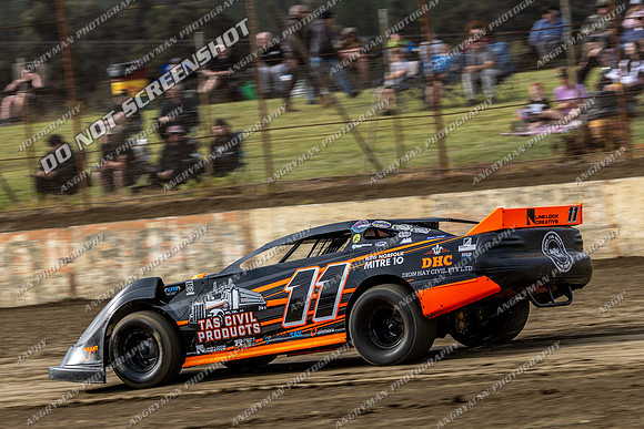 Super Sedan 11 T11 - Hobart - 22nd Nov 2025-4
