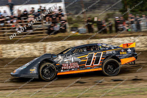 Super Sedan 11 T11 - Hobart - 22nd Nov 2025-8