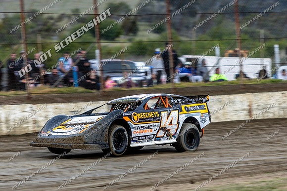 Super Sedan 14 T14 - Hobart - 22nd Nov 2025-11