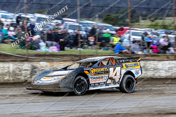 Super Sedan 14 T14 - Hobart - 22nd Nov 2025-13