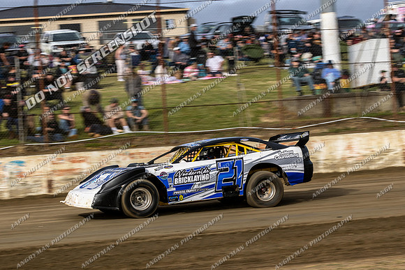 Super Sedan 21 T21 - Hobart - 22nd Nov 2025-3