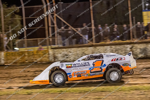Super Sedan 22 T22 - Hobart - 22nd Nov 2025-24
