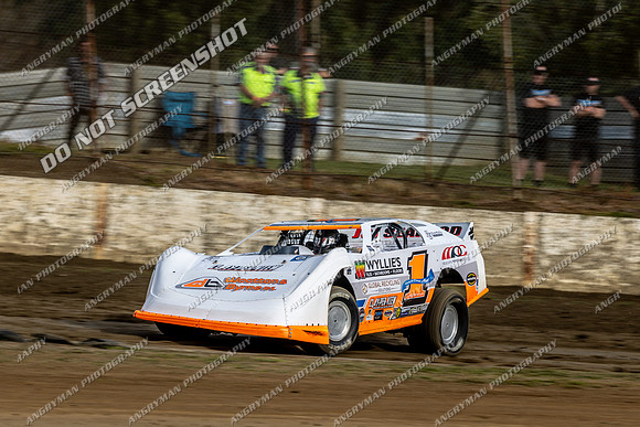 Super Sedan 22 T22 - Hobart - 22nd Nov 2025-3