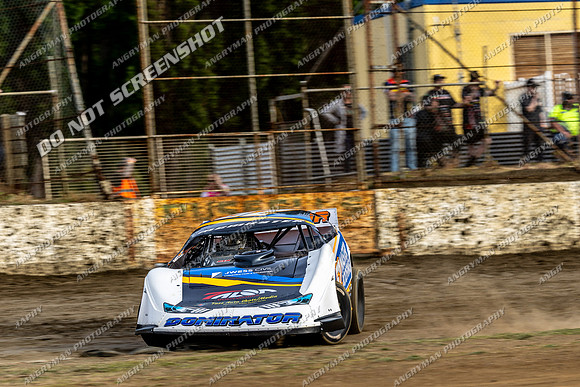 Super Sedan 52 T52 - Hobart - 22nd Nov 2025-9