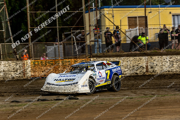 Super Sedan 7 T7 - Hobart - 22nd Nov 2025-5