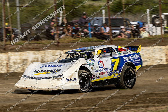 Super Sedan 7 T7 - Hobart - 22nd Nov 2025