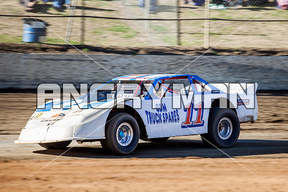 super sedan 11 t11 gil aylett