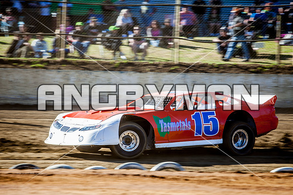 super sedan 15 t15 John Inness