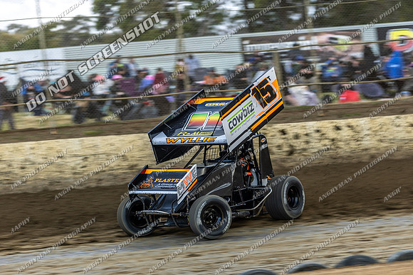 Sprintcar 15 T15 - 03 - Latrobe - 6th Dec 2025-11