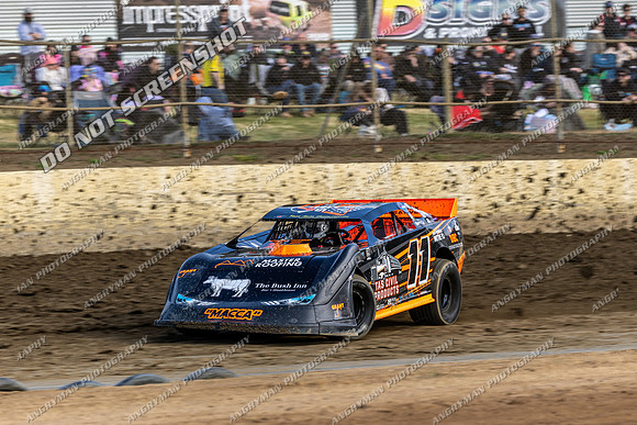 Super Sedan 11 T11 - 03 - Latrobe - 6th Dec 2025-3