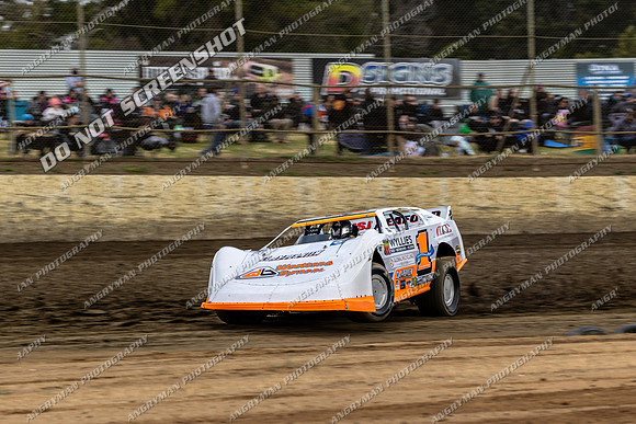 Super Sedan 22 T22 - 03 - Latrobe - 6th Dec 2025