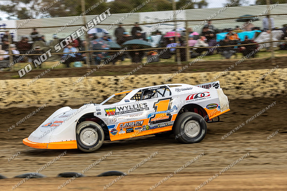 Super Sedan 22 T22 - 03 - Latrobe - 6th Dec 2025-9