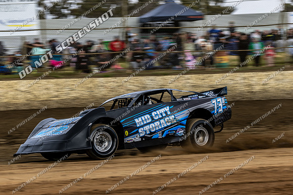 Super Sedan 73 T73 - 03 - Latrobe - 6th Dec 2025