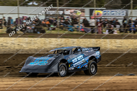 Super Sedan 73 T73 - 03 - Latrobe - 6th Dec 2025-3