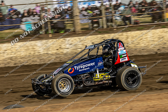 Wingless 57 T57 - 03 - Latrobe - 6th Dec 2025