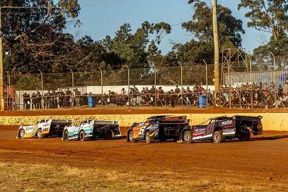 Late Model 99 N99 - 05 - Carrick - 26th Dec 2025-27