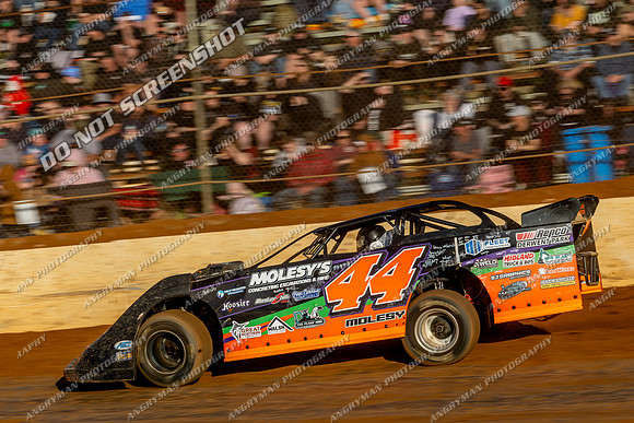 Late Model 44 T44 - 05 - Carrick - 26th Dec 2025-7