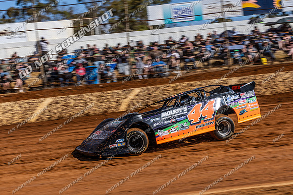 Late Model 44 T44 - 05 - Carrick - 26th Dec 2025-2