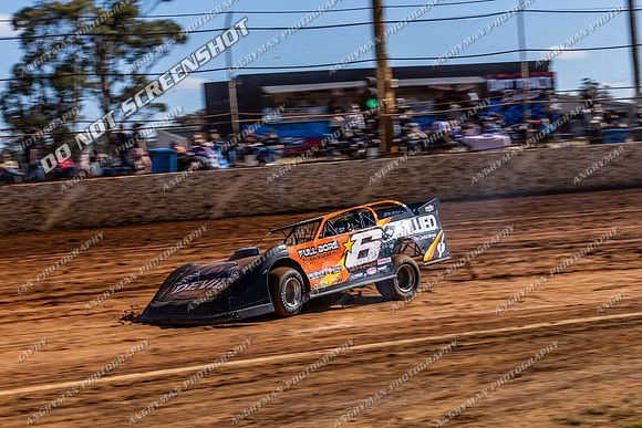 Late Model 6 T6 - 05 - Carrick - 26th Dec 2025