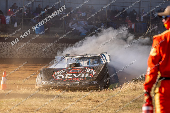Late Model 11 W11 - 05 - Carrick - 26th Dec 2025-6