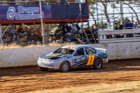 Modified 11 T11 - 05 - Carrick - 26th Dec 2025-7