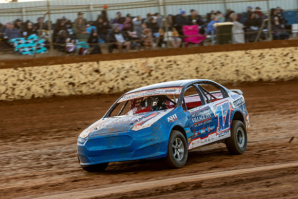 Modified 17 T17 - 05 - Carrick - 26th Dec 2025-13
