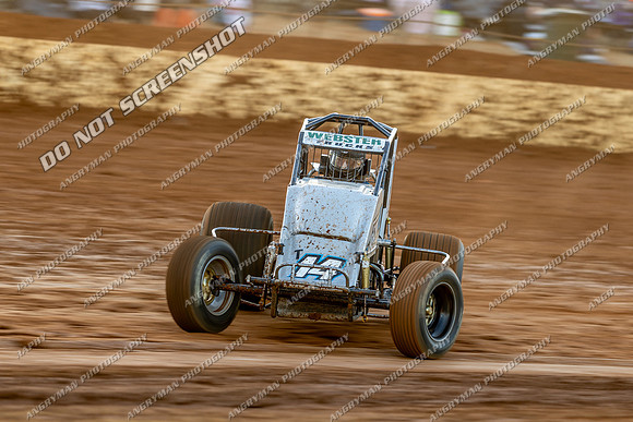 Wingless 14 T14 - 05 - Carrick - 26th Dec 2025-6