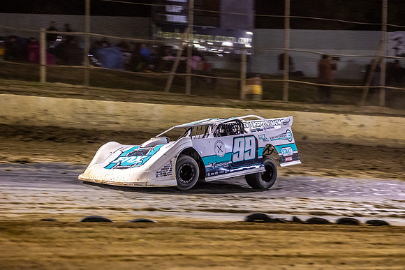 Late Model 99 N99 - 06 - Latrobe - 27th Dec 2025-33