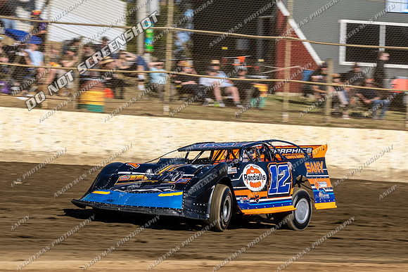 Late Model 12 T12 - 06 - Latrobe - 27th Dec 2025-3