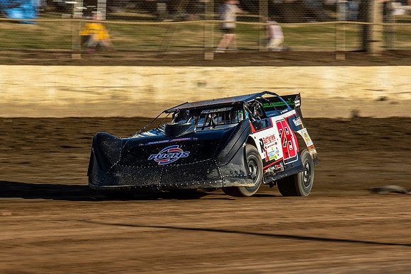 Late Model 28 T28 - 06 - Latrobe - 27th Dec 2025-9
