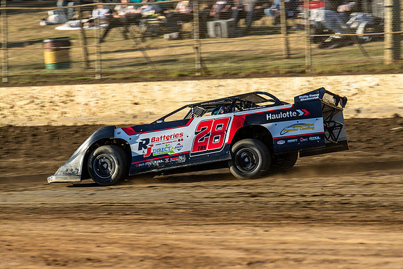 Late Model 28 T28 - 06 - Latrobe - 27th Dec 2025-5