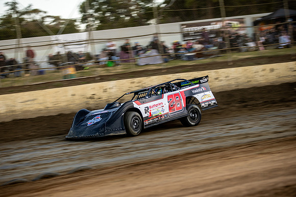 Late Model 28 T28 - 06 - Latrobe - 27th Dec 2025-13
