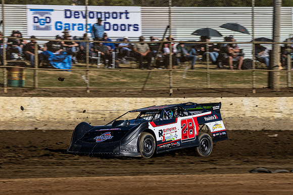Late Model 28 T28 - 06 - Latrobe - 27th Dec 2025