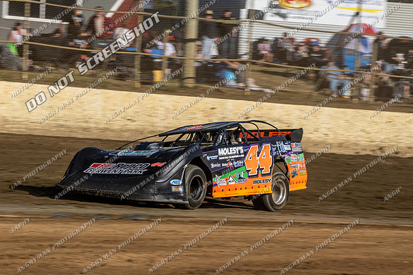 Late Model 44 T44 - 06 - Latrobe - 27th Dec 2025-3