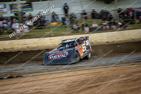 Late Model 6 T6 - 06 - Latrobe - 27th Dec 2025-11