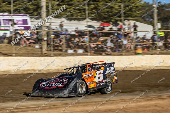 Late Model 6 T6 - 06 - Latrobe - 27th Dec 2025-7