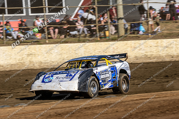 Super Sedan 21 T21 - 06 - Latrobe - 27th Dec 2025