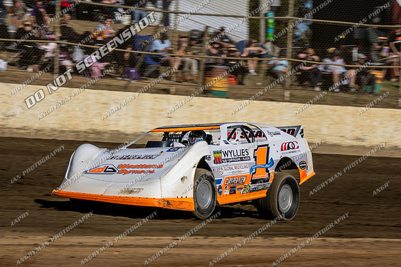 Super Sedan 22 T22 - 06 - Latrobe - 27th Dec 2025-2