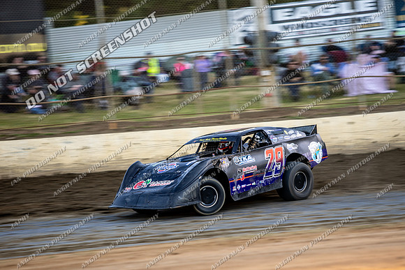 Super Sedan 29 T29 - 06 - Latrobe - 27th Dec 2025-11