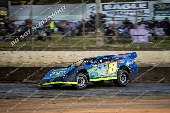 Super Sedan 8 T8 - 06 - Latrobe - 27th Dec 2025-4