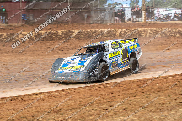 Super Sedan 18 Q18 - 08 - Gene Cook Memorial - Carrick - 10 Jan 2026-12