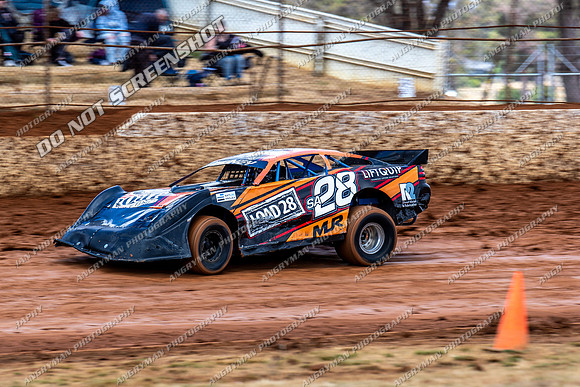 Super Sedan 28 S28 - 08 - Gene Cook Memorial - Carrick - 10 Jan 2026
