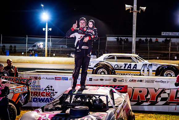 Super Sedan 35 V35 - 08 - Gene Cook Memorial - Carrick - 10 Jan 2026-52