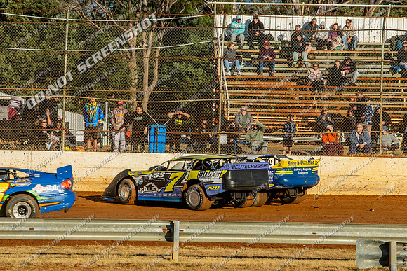 Super Sedan 7 V7 - 08 - Gene Cook Memorial - Carrick - 10 Jan 2026-21