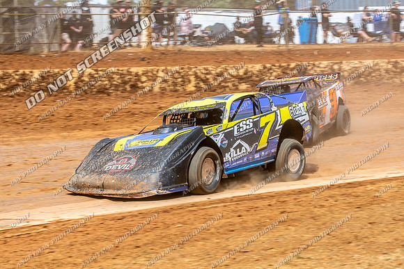 Super Sedan 7 V7 - 08 - Gene Cook Memorial - Carrick - 10 Jan 2026-11