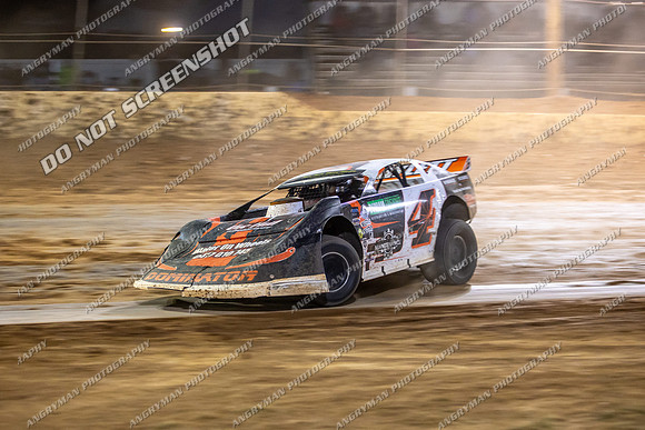 Super Sedan 4 W4 - 08 - Gene Cook Memorial - Carrick - 10 Jan 2026-15