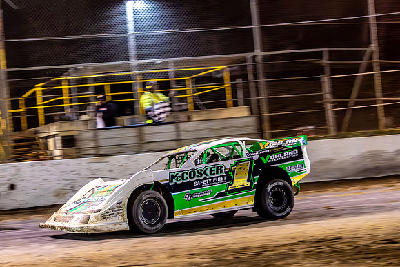 Super Sedan 1 A1 - 09 - Latrobe - 16-17 Jan 2026 - Grand Prix-20