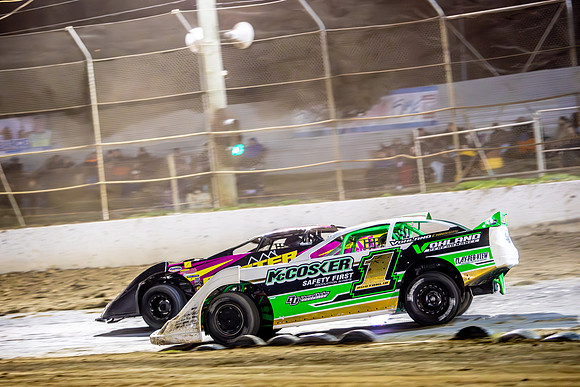Super Sedan 1 A1 - 09 - Latrobe - 16-17 Jan 2026 - Grand Prix-19